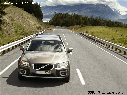 全面检验 德国科隆试驾全新Volvo XC70