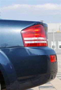 猛男来袭——图评试驾进口道奇锋哲