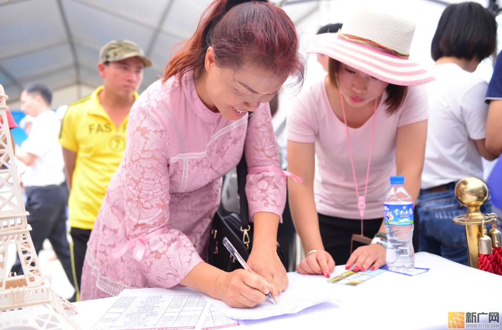 云上梯田 梦想红河 长安欧尚A800炫彩绽放