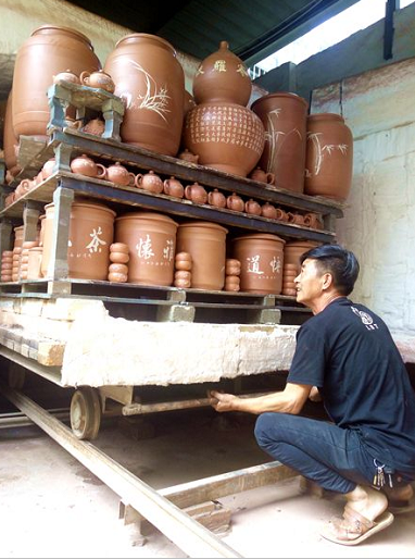 玩了一辈子紫陶，还不知道建水有这种陶，不知道就对了！