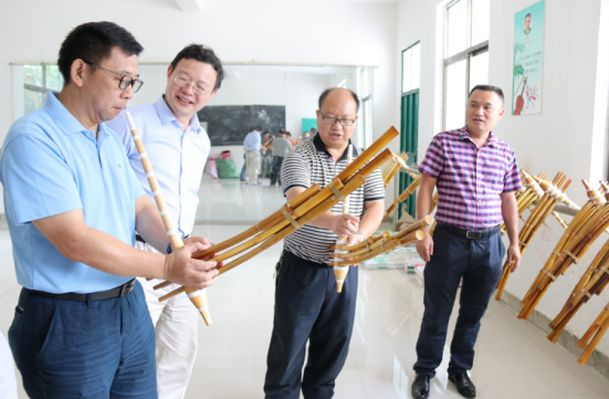 上海徐汇区虹梅街道办事处考察团赴屏边县和平镇考察调研工作 上海徐汇区虹梅街道办事处考察团赴屏边县和平镇考察调研工作