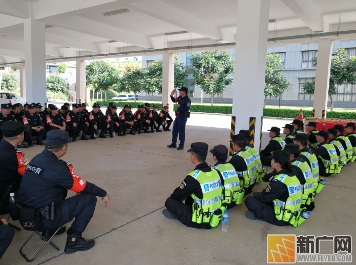 建水交警选送16名辅警骨干前往警察训练基地“淬火”