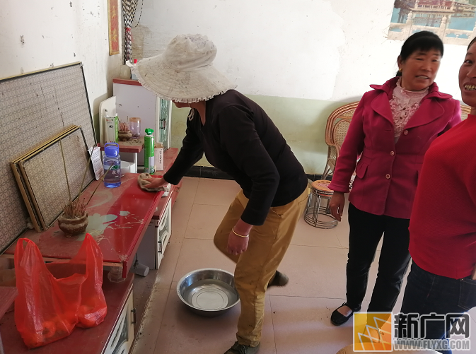 倡导移风易俗 净化社会风气 树立文明新风----屏边县新现镇“四举措”开展移风易俗活动 倡导移风易俗 净化社会风气 树立文明新风----屏边县新现镇“四举措”开展移风易俗活动