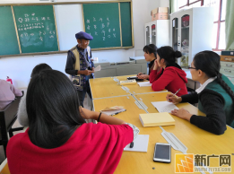 挖掘彝族文化传承 强化彝汉双语教师培训