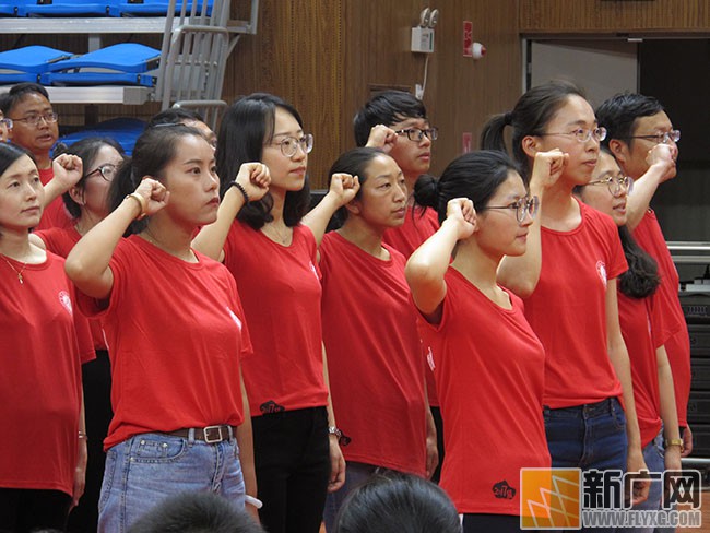 红河州一中首届高考学生下午刚离校 高二学生当天晚上就进入高考“阵地”