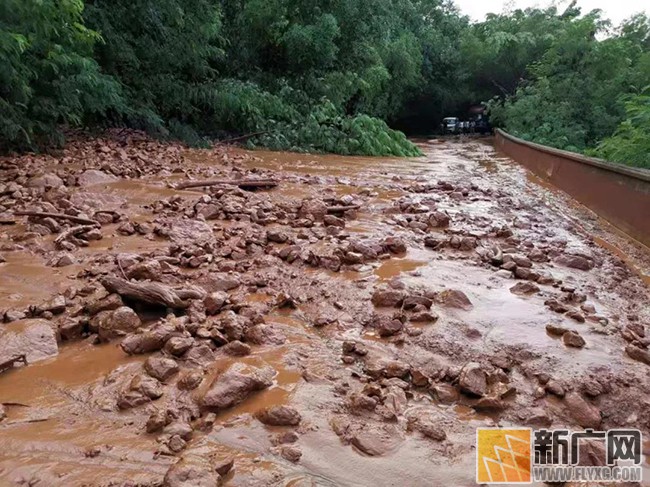 蒙自冷泉镇境内发生泥石流自然灾害 蒙自冷泉镇境内发生泥石流自然灾害