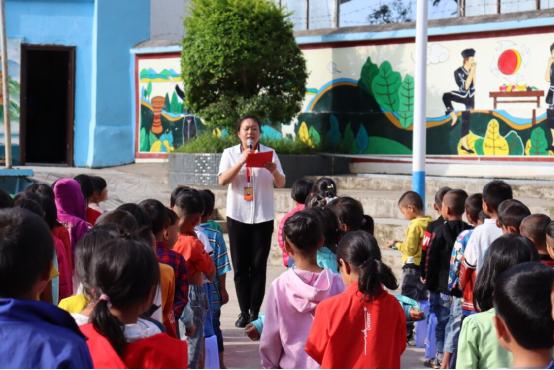 红河县三村乡中心小学举行2019-2020学年开学典礼