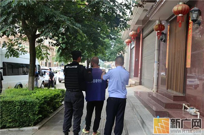 泸西警方开展嫌疑人集中辨认行动引热议