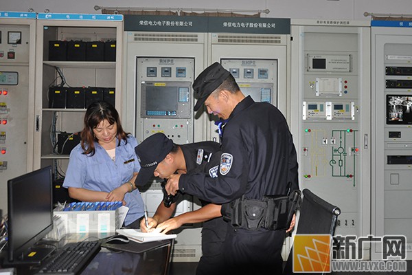 国庆我在岗 开远铁警守护平安 国庆我在岗 开远铁警守护平安