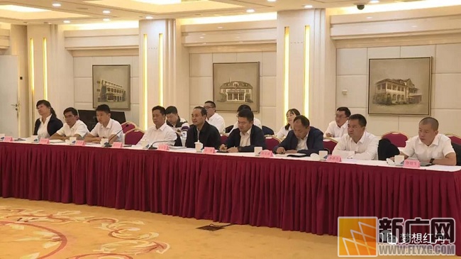 红河县党政代表团到上海市长宁区走访对接东西部扶贫协作工作