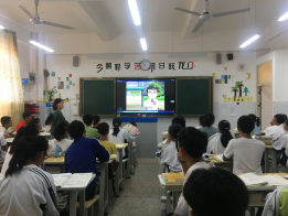 红河县开展2019年禁毒防艾宣传进学校活动