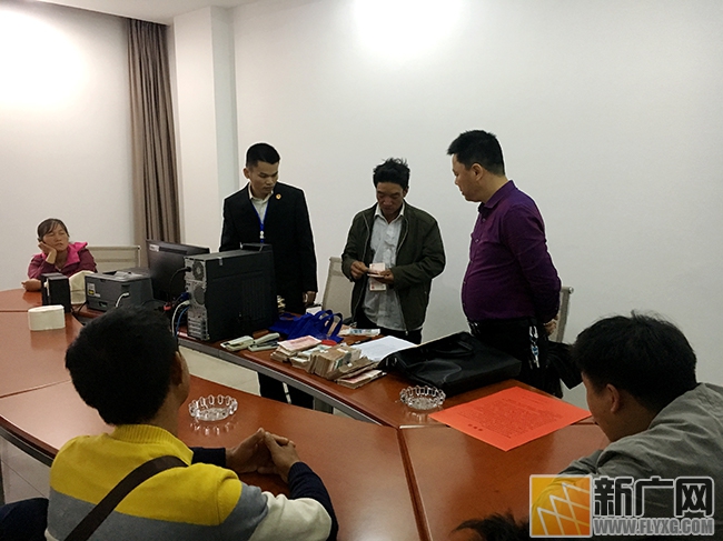 17.9万元血汗钱 今天他们终于拿到了