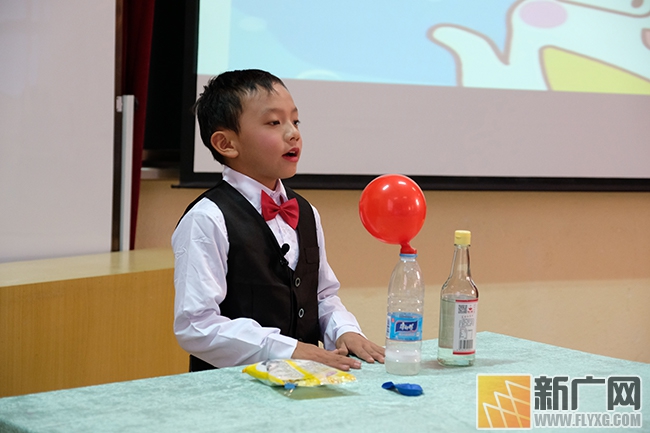  个旧市鄢棚小学兴起了科学“热”