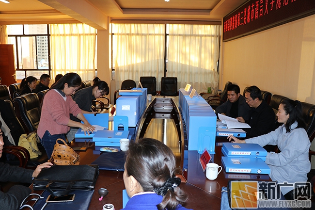 泸西县顺利通过国家三类城市语言文字工作评估验收