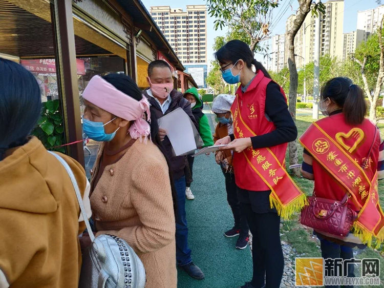 云南蒙自：“文明市民荣誉超市”扛起抗疫“半边天”