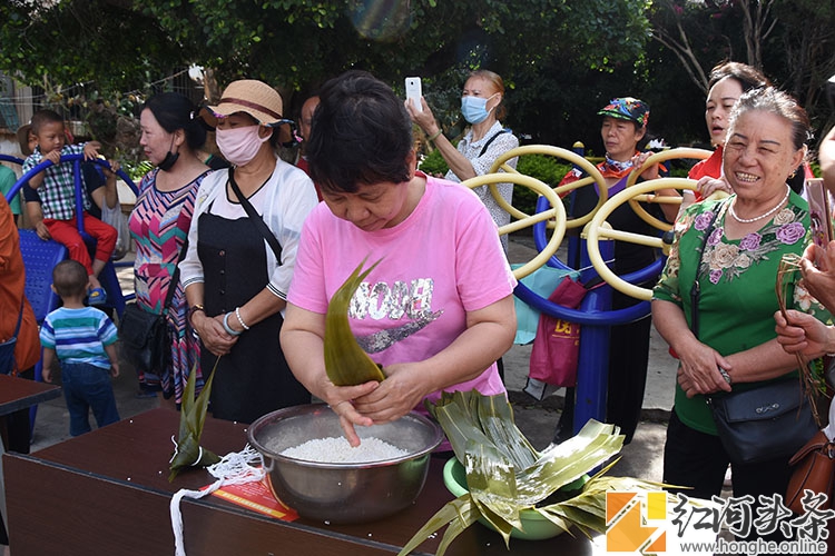 红河州检察院与永安社区群众共庆佳节