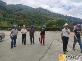 王毅福和王敏深入大坪乡调研指导工作