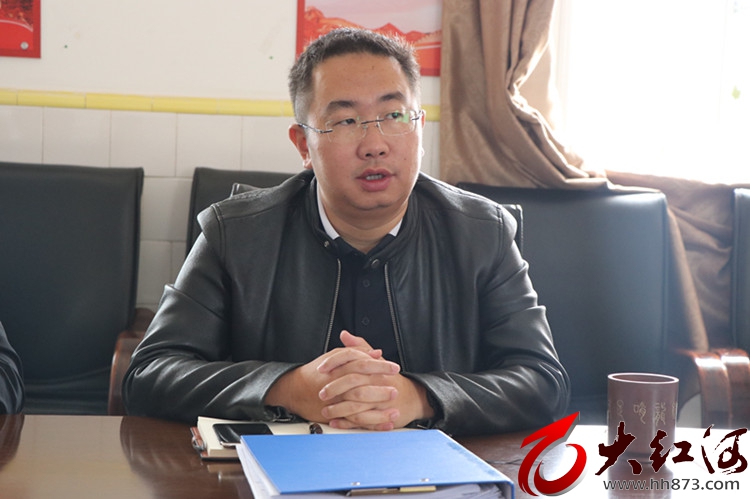 石屏：龙武镇对龙车村爱国卫生工作进行约谈