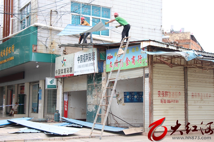 建水：有效制止“两违”  助力美丽县城建设