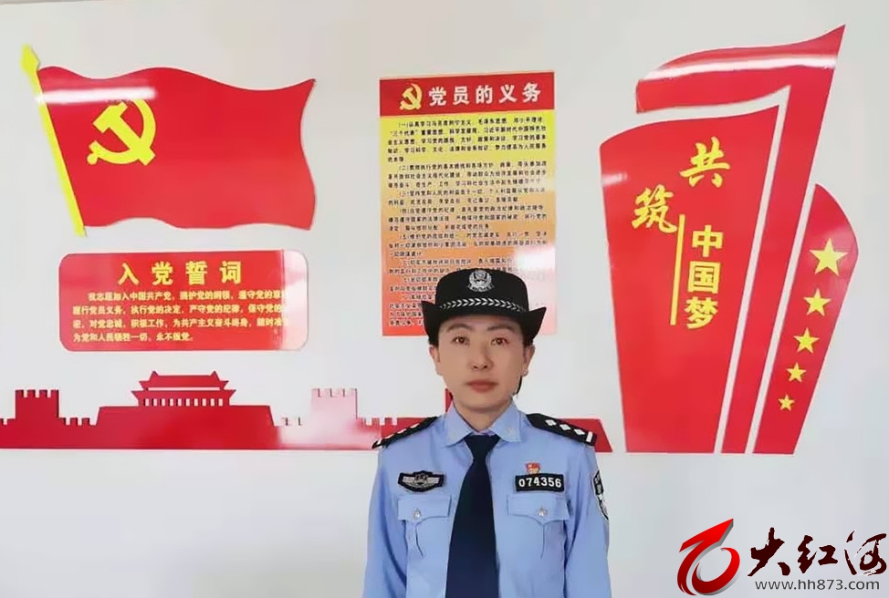 清明寄哀思 深情悼英雄：13年过去了，警察李宏专并未离开！