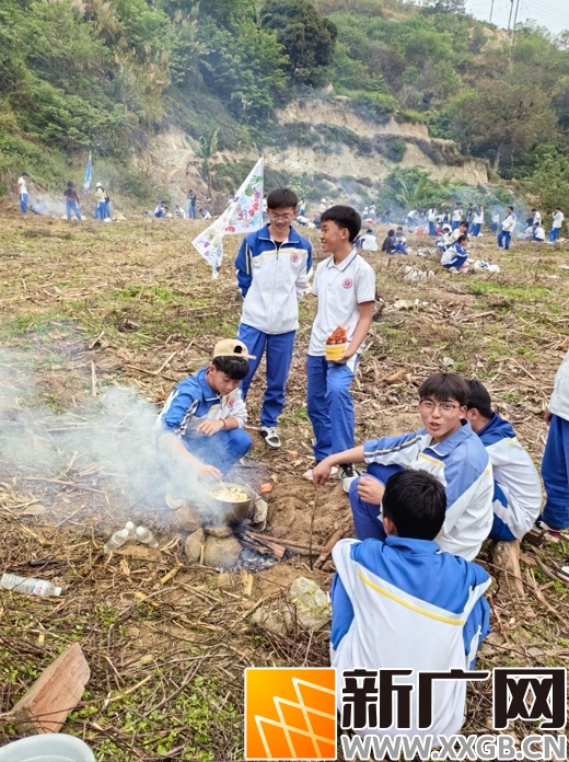 花开时节研万物 少年行处皆课堂——元阳县马街中学开展2025年户外游学活动