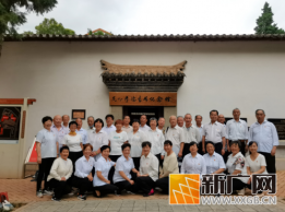 红河县：党建赋能“自管会” 情暖异地“银龄”心