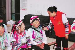 泸西县：乡村“家长夜校”架起家校社“连心桥”