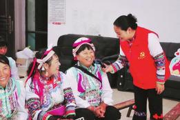 泸西县：乡村“家长夜校”架起家校社“连心桥”