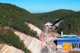 峨石红高速（红河段）建设稳步推进