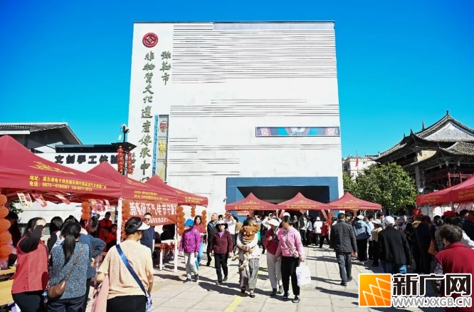 弥勒文昌街活动年味足