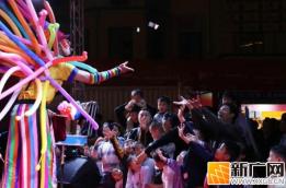 “民族风情+非遗民俗”点亮中越边境中国年