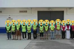 开远警方捣毁赌博窝点，15 名涉赌人员被刑拘  赌博，看似披着娱乐的外衣，实则是万丈深渊。有些人把它当成日