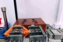 智充兽：全链路自主可控，定义车载快充新标杆