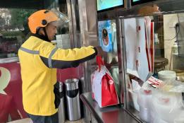 个旧：277名骑手与一座城的温暖相拥