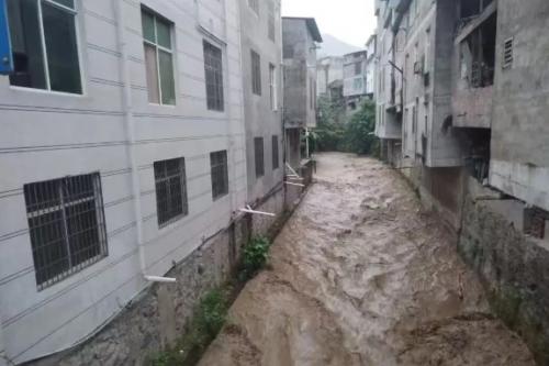 河口强降雨来袭，请注意防范！