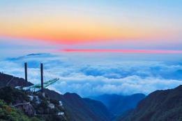 高山纳凉嬉水正当时 安吉云上草原成江浙沪暑期短途度假优选目的地