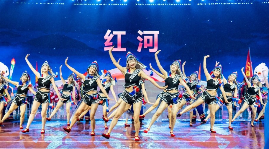 旋律响彻拓东体育场!《梯鲁鲁》惊艳省运会开幕式,红河特色闪亮登场 旋律响彻拓东体育场!《梯鲁鲁》惊艳省运会开幕式,红河特色闪亮登场