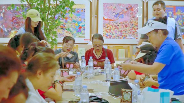 岳阳新华达举办健康相伴贵阳第十期 守护长者骨骼健康 岳阳新华达举办健康相伴贵阳第十期 守护长者骨骼健康