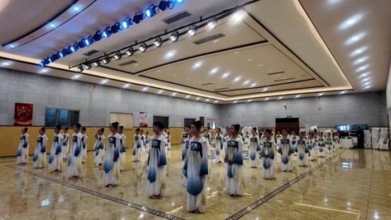 中国10212人,创造了一项中国舞的吉尼斯世界纪录 中国10212人,创造了一项中国舞的吉尼斯世界纪录