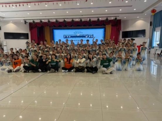 中国10212人,创造了一项中国舞的吉尼斯世界纪录 中国10212人,创造了一项中国舞的吉尼斯世界纪录