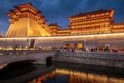 洛阳出发玩转豫晋陕，靠谱地接怎么选？河南邑途国际旅行给出完整解决方案